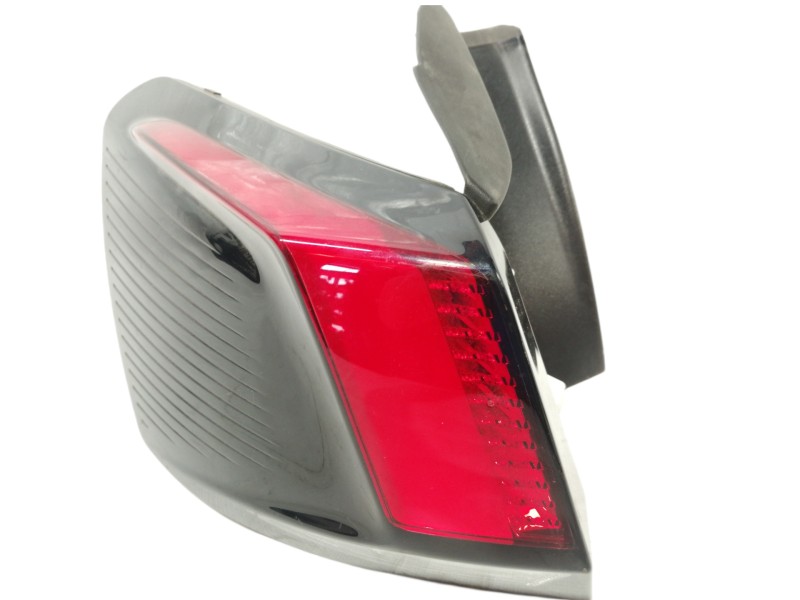 Recambio de piloto trasero izquierdo para peugeot 3008 active referencia OEM IAM 9810477180 P8481550101 