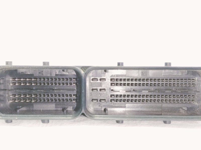 Recambio de centralita motor uce para opel insignia berlina cosmo referencia OEM IAM 55573539 0281015774 / 55573560 1039534068 /