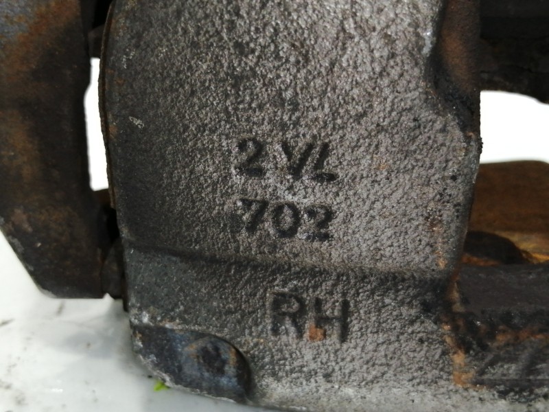 Recambio de pinza freno delantera derecha para peugeot 3008 active referencia OEM IAM 2VL702  