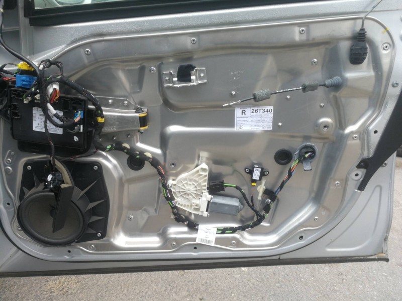 Recambio de elevalunas delantero derecho para mercedes-benz clase s (w221) berlina 320 / 350 cdi (221.022) referencia OEM IAM 99