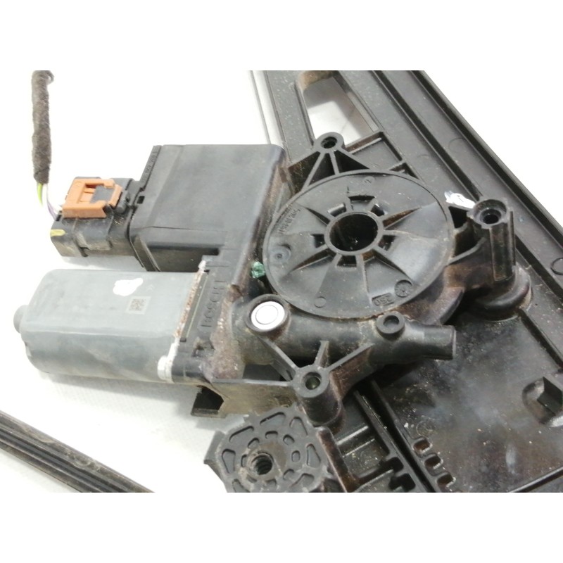 Recambio de elevalunas delantero derecho para peugeot 3008 active referencia OEM IAM 9811791280 981048888000 B03431 G112676 1561