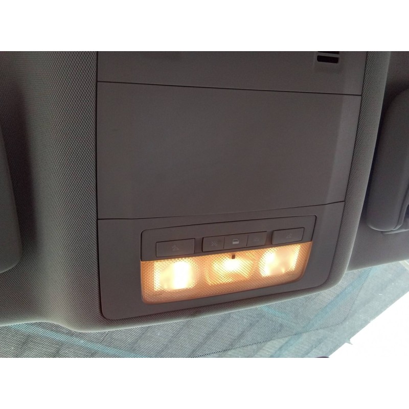 Recambio de luz interior para opel insignia berlina cosmo referencia OEM IAM 13285100 00982900 316627975