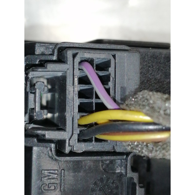 Recambio de mando elevalunas delantero derecho para opel insignia berlina cosmo referencia OEM IAM 13301886 13222229 211399