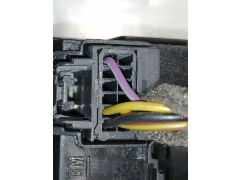 Recambio de mando elevalunas delantero derecho para opel insignia berlina cosmo referencia OEM IAM 13301886 13222229 211399