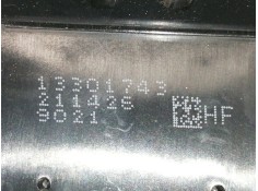 Recambio de mando elevalunas delantero izquierdo para opel insignia berlina cosmo referencia OEM IAM 13222224 13301743 / 211426  2