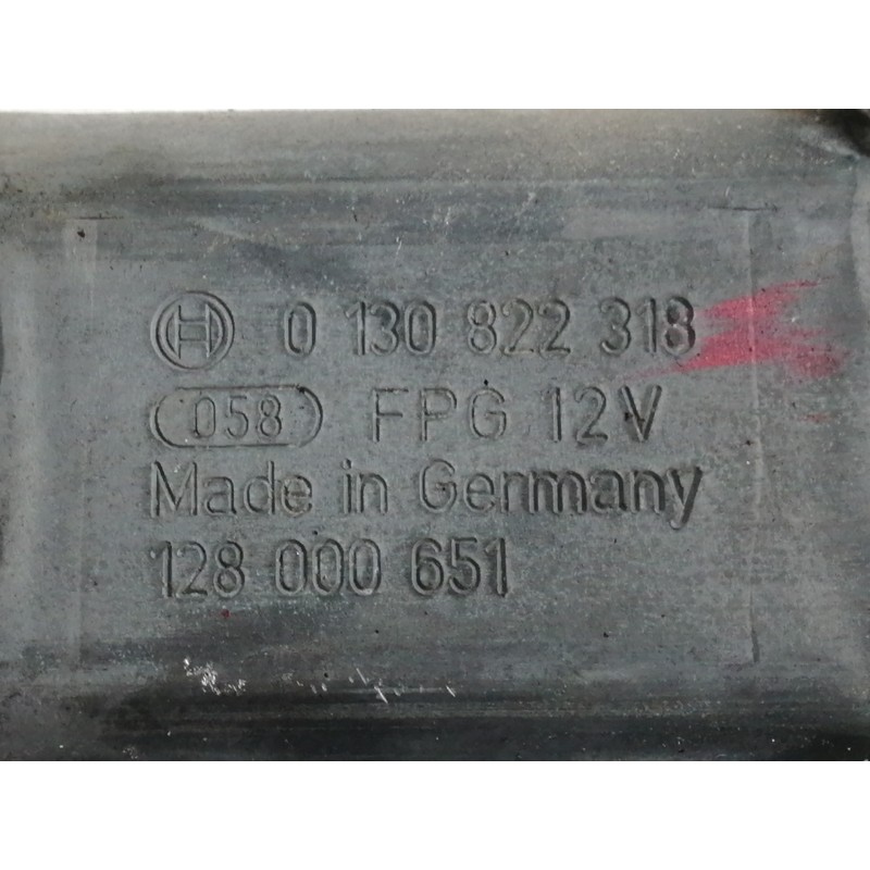 Recambio de elevalunas delantero derecho para nissan micra c+c (ck12e) acenta referencia OEM IAM 0130822318  