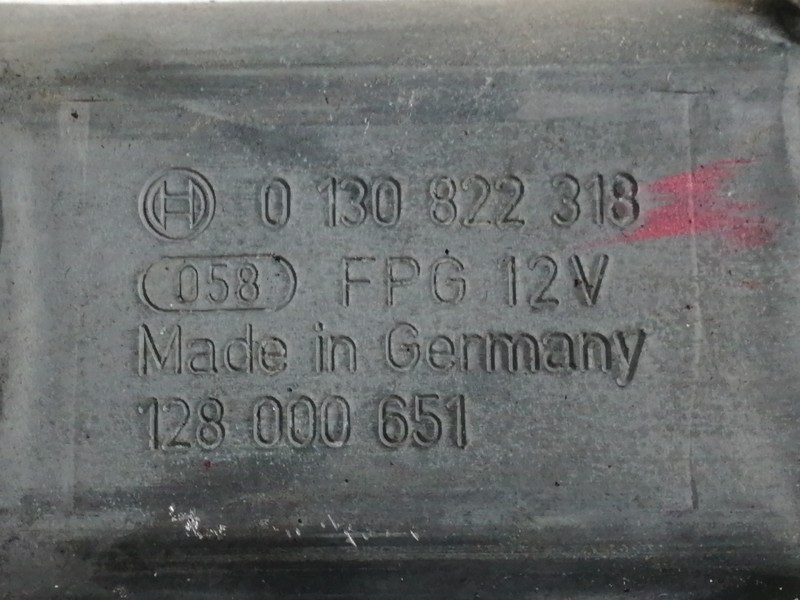 Recambio de elevalunas delantero derecho para nissan micra c+c (ck12e) acenta referencia OEM IAM 0130822318  