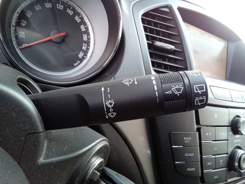 Recambio de mando limpia para opel insignia berlina cosmo referencia OEM IAM 13500693 90400310189 