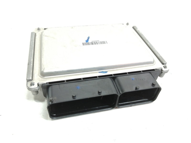 Recambio de centralita motor uce para volkswagen polo advance referencia OEM IAM 05C907394D 42101001 42011906