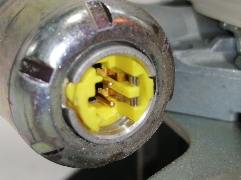 Recambio de cinturon seguridad delantero derecho para nissan micra c+c (ck12e) acenta referencia OEM IAM 86884BC101 33054566 