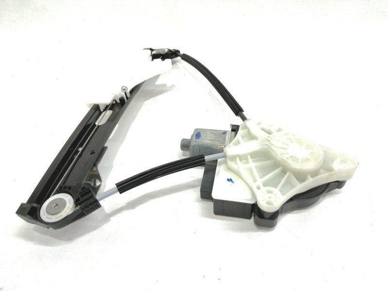 Recambio de elevalunas trasero derecho para volkswagen polo advance referencia OEM IAM 2G6839462C  