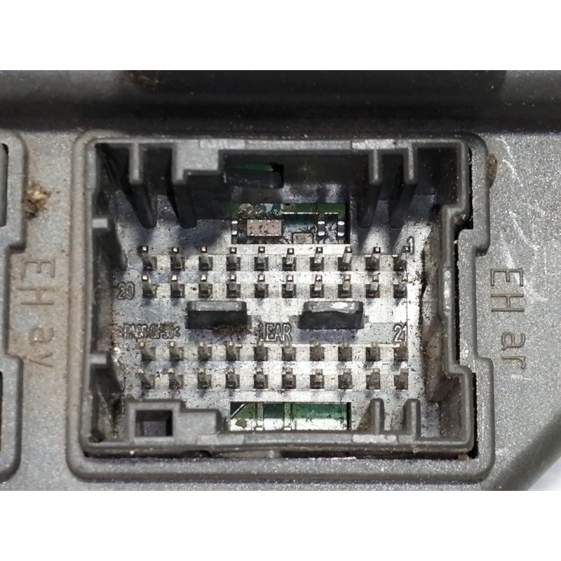 Recambio de caja reles / fusibles para citroën c5 berlina 2.0 hdi sx referencia OEM IAM 9637466180  