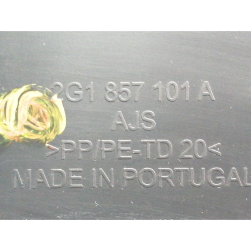 Recambio de guantera para volkswagen polo advance referencia OEM IAM 2G1857097G82V 2G1857097 2G1857097G82V 2G1857101A 2G1857101 