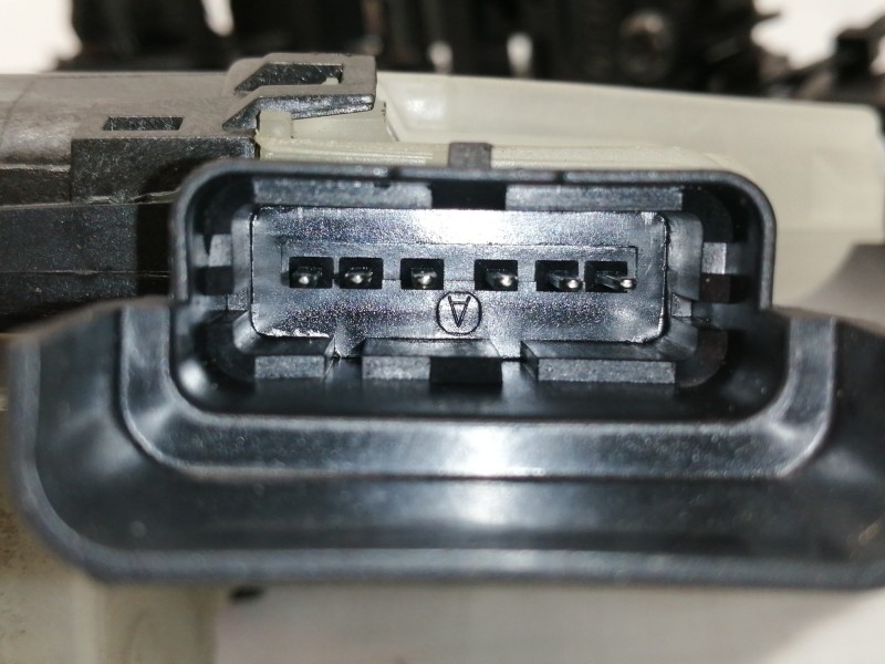 Recambio de cerradura puerta delantera izquierda para peugeot 3008 active referencia OEM IAM 16942676 6187W1464J5 / 9820341080 2