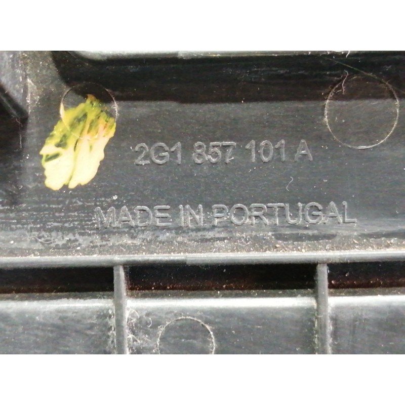 Recambio de guantera para volkswagen polo advance referencia OEM IAM 2G1857097G82V 2G1857097 2G1857097G82V 2G1857101A 2G1857101 
