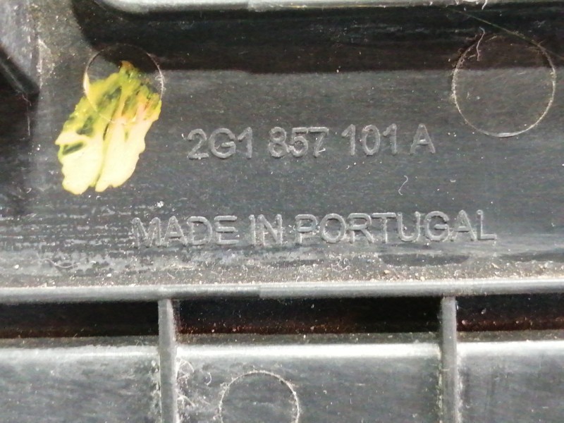 Recambio de guantera para volkswagen polo advance referencia OEM IAM 2G1857097G82V 2G1857097 2G1857097G82V 2G1857101A 2G1857101 