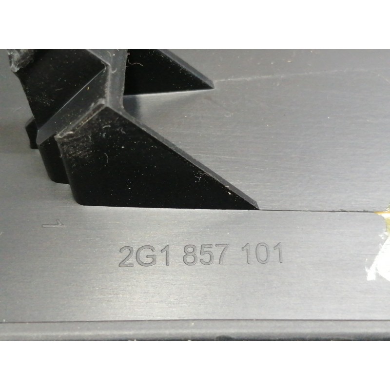 Recambio de guantera para volkswagen polo advance referencia OEM IAM 2G1857097G82V 2G1857097 2G1857097G82V 2G1857101A 2G1857101 