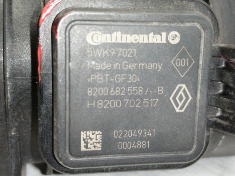 Recambio de caudalimetro para renault megane iii coupe dynamique referencia OEM IAM 8200682558B H8200702517 