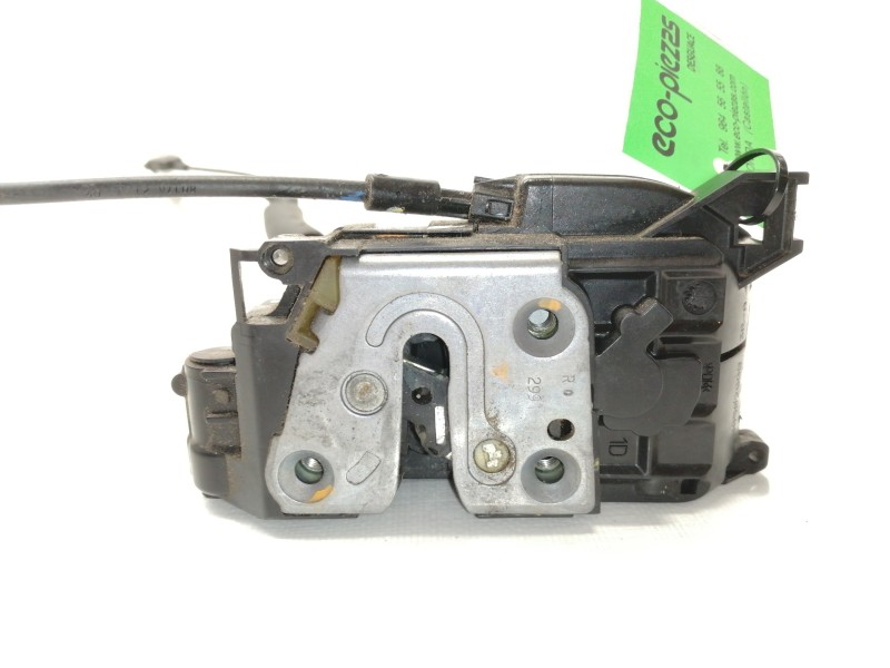 Recambio de cerradura puerta delantera derecha para renault megane iii coupe dynamique referencia OEM IAM 805020003R  