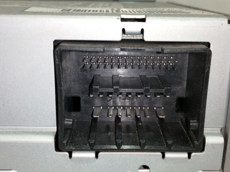 Recambio de sistema audio / radio cd para opel insignia berlina cosmo referencia OEM IAM 13317120  