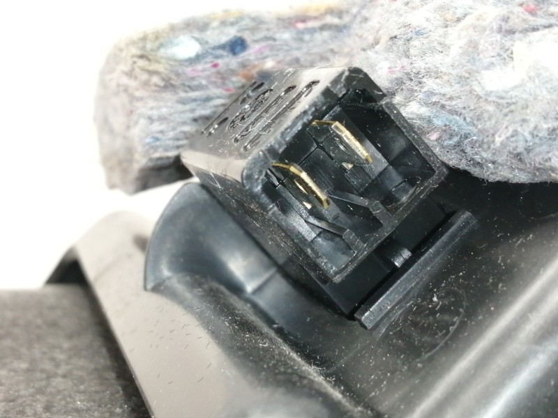 Recambio de guantera para peugeot 3008 active referencia OEM IAM 1032300218483  