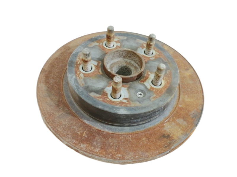 Recambio de mangueta trasera izquierda para opel insignia berlina cosmo referencia OEM IAM 13502621  