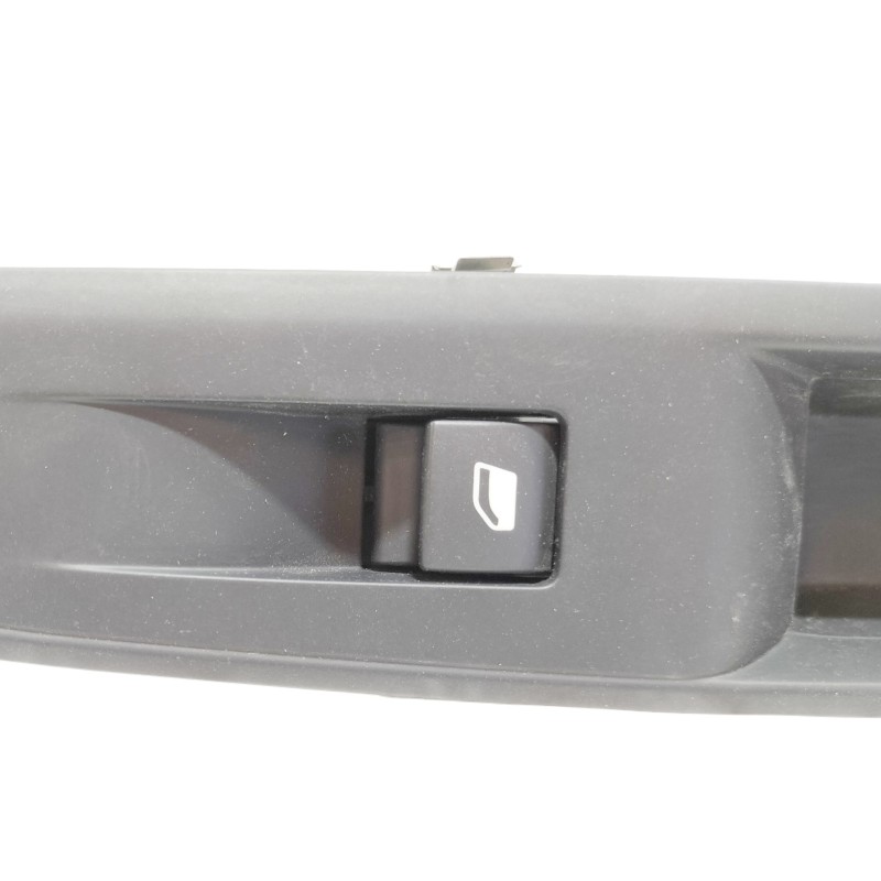 Recambio de mando elevalunas trasero izquierdo para peugeot 3008 active referencia OEM IAM   