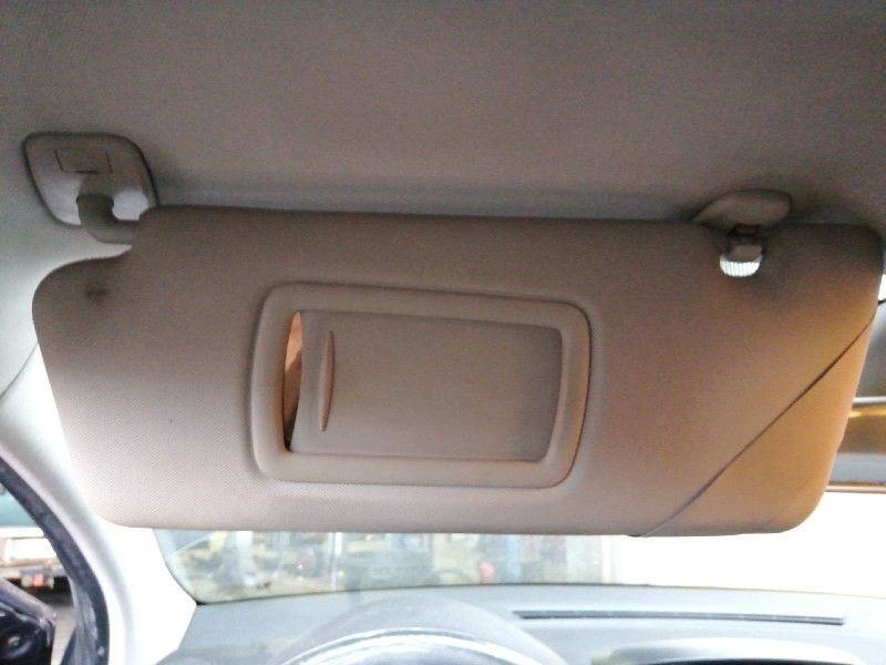 Recambio de parasol izquierdo para renault megane iii coupe dynamique referencia OEM IAM 964010028R  