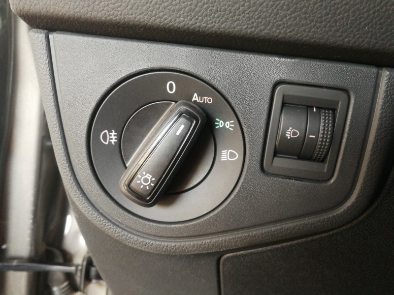 Recambio de mando luces para volkswagen polo advance referencia OEM IAM 5G0941431S 10095081 