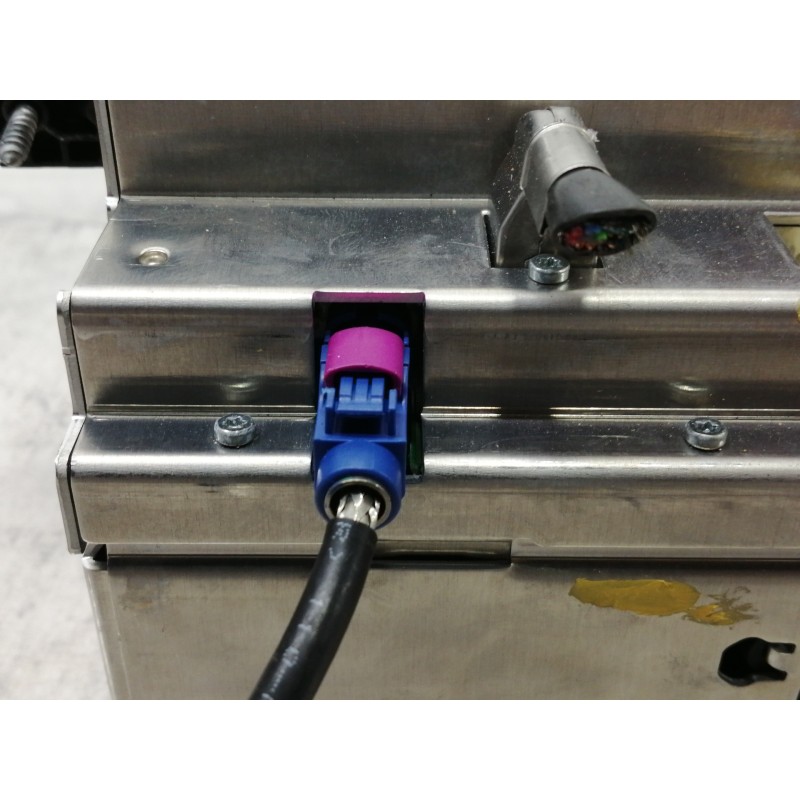 Recambio de sistema audio / radio cd para mercedes-benz clase s (w221) berlina 320 / 350 cdi (221.022) referencia OEM IAM A22187