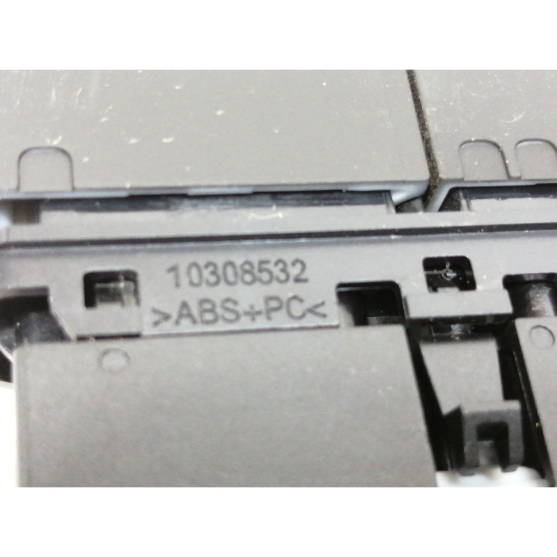 Recambio de interruptor para volkswagen polo advance referencia OEM IAM 2G0927137  