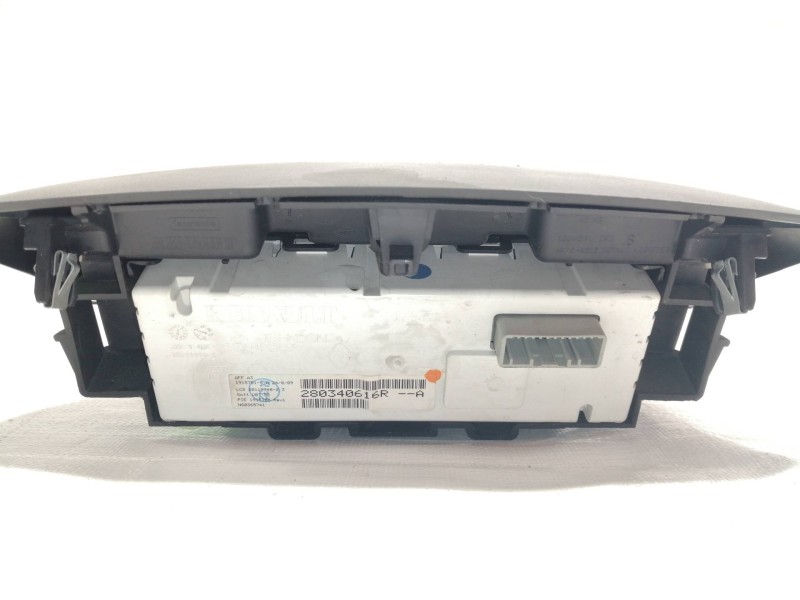 Recambio de pantalla multifuncion para renault megane iii coupe dynamique referencia OEM IAM 280340616R  
