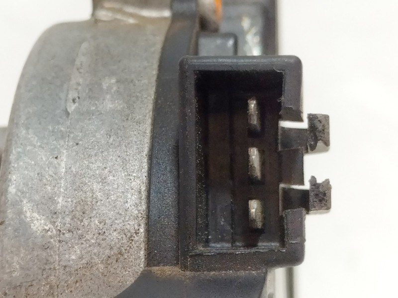 Recambio de motor limpia trasero para opel astra gtc enjoy referencia OEM IAM 13105981  