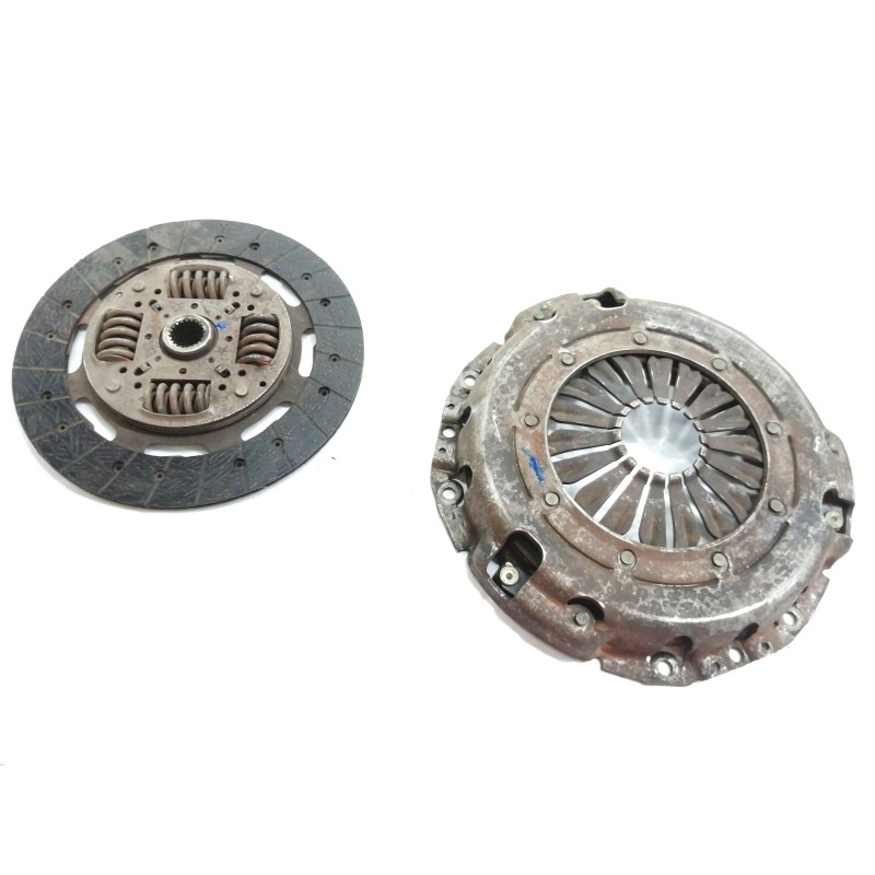 Recambio de kit embrague para nissan interstar (x70) caja cerrada, l 1h1, batalla corta 3,3t referencia OEM IAM 250306A0738  