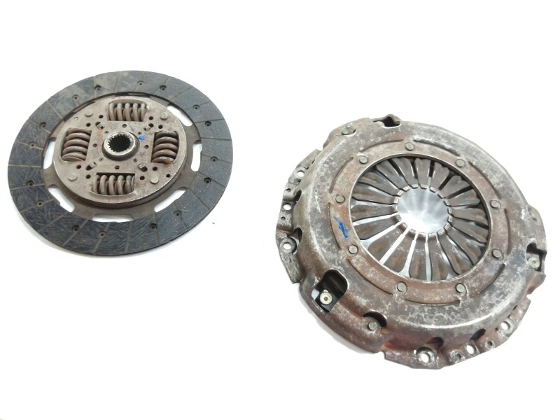 Recambio de kit embrague para nissan interstar (x70) caja cerrada, l 1h1, batalla corta 3,3t referencia OEM IAM 250306A0738  