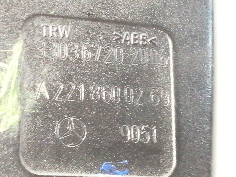 Recambio de enganche cinturon trasero derecho para mercedes-benz clase s (w221) berlina 320 / 350 cdi (221.022) referencia OEM I