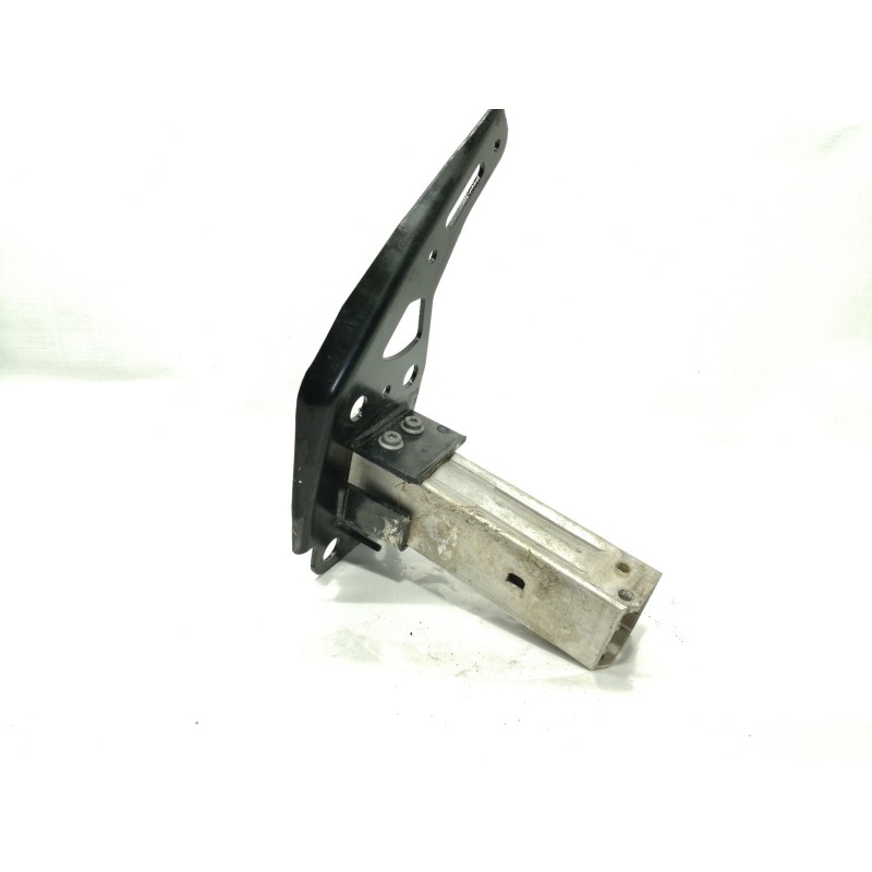 Recambio de refuerzo paragolpes delantero para audi a6 berlina (4f2) 2.0 tdi referencia OEM IAM 4F0807133  