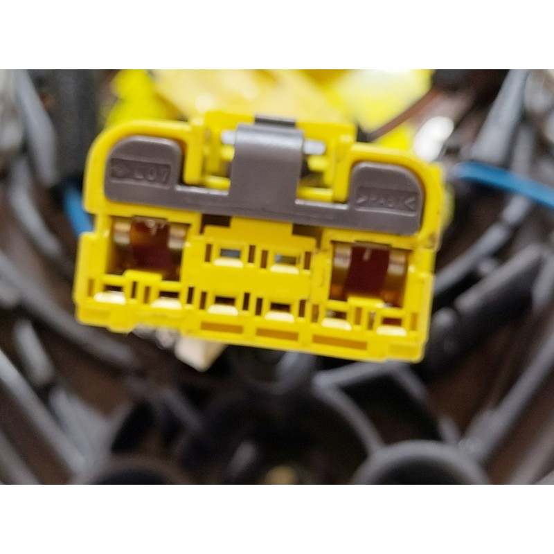 Recambio de airbag delantero izquierdo para volkswagen polo (9n3) advance referencia OEM IAM 6Q0880201AC  