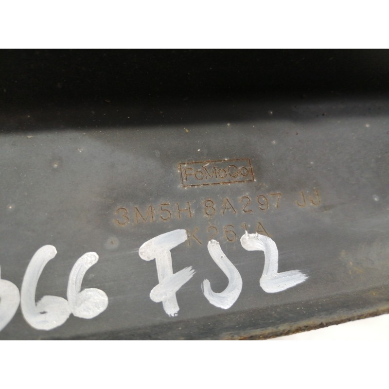 Recambio de travesaño inferior para ford focus berlina (cap) ghia referencia OEM IAM 3M5H8A297JJ  