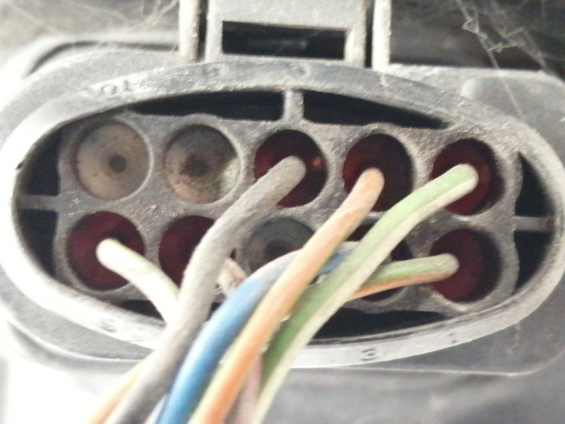 Recambio de faro derecho para ford focus berlina (cap) ghia referencia OEM IAM 4M5H3K060AA  