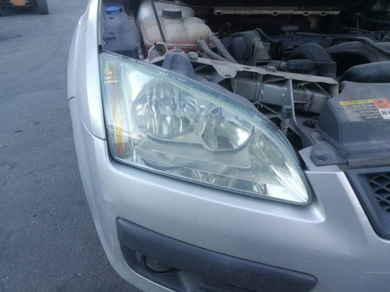 Recambio de faro derecho para ford focus berlina (cap) ghia referencia OEM IAM 4M5H3K060AA  