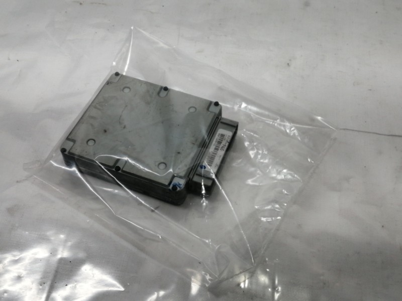 Recambio de centralita motor uce para ford focus berlina (cak) trend referencia OEM IAM 98AB12A650CXG  