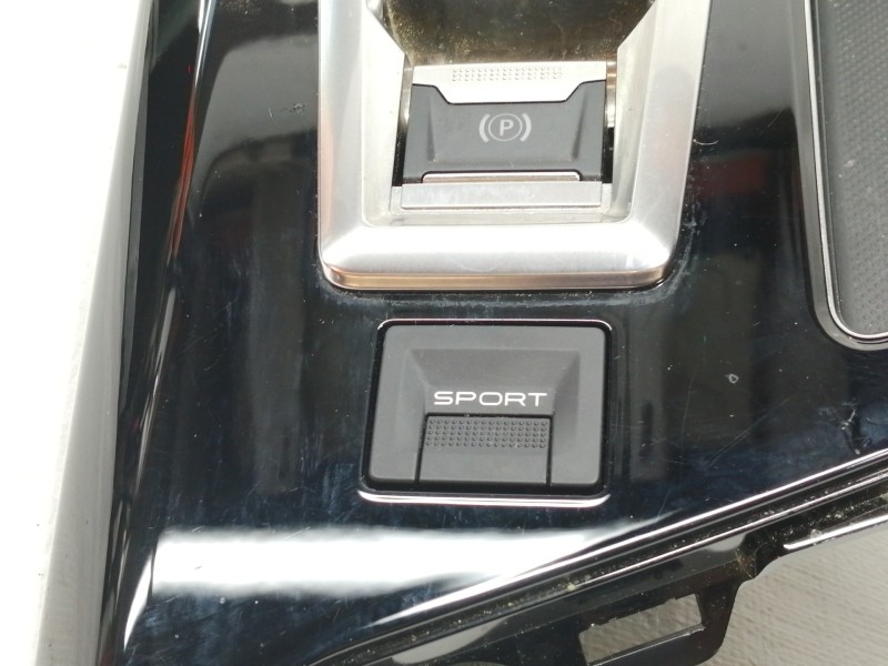 Recambio de guarnecidos palanca cambio para peugeot 3008 active referencia OEM IAM 9804007480 1010869709 / 9810593577 / 98150494