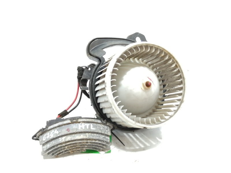 Recambio de motor calefaccion para opel adam glam ecoflex referencia OEM IAM 13293624  