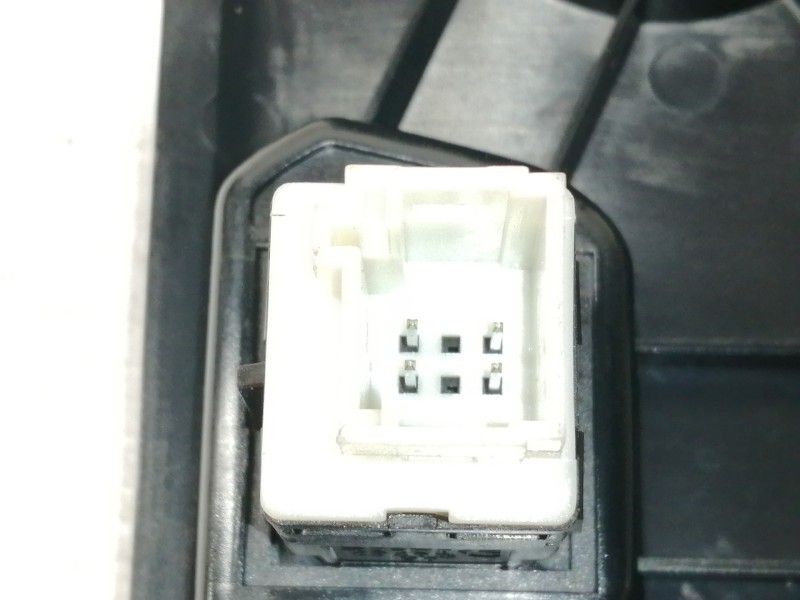 Recambio de guarnecidos palanca cambio para peugeot 3008 active referencia OEM IAM 9804007480 1010869709 / 9810593577 / 98150494