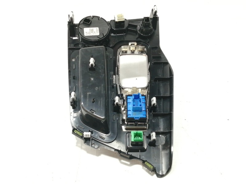 Recambio de guarnecidos palanca cambio para peugeot 3008 active referencia OEM IAM 9804007480 1010869709 / 9810593577 / 98150494