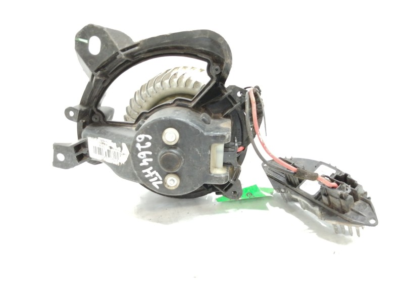 Recambio de motor calefaccion para opel adam glam ecoflex referencia OEM IAM 13293624  