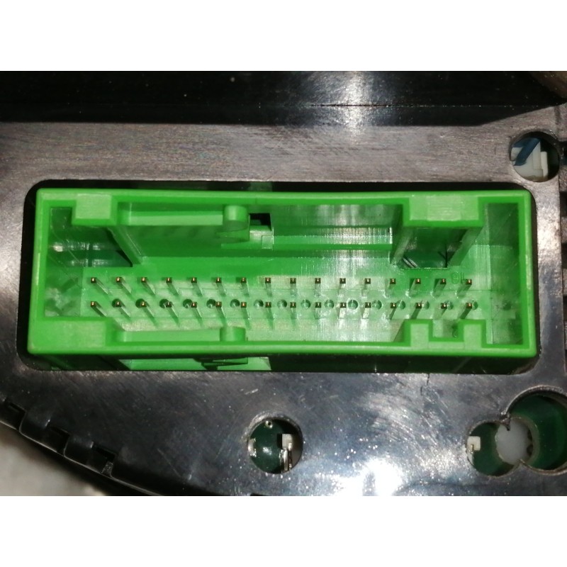 Recambio de cuadro instrumentos para audi a4 berlina (8e) 2.0 tdi 16v (103kw) referencia OEM IAM 1036901830  