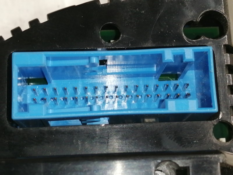 Recambio de cuadro instrumentos para audi a4 berlina (8e) 2.0 tdi 16v (103kw) referencia OEM IAM 1036901830  