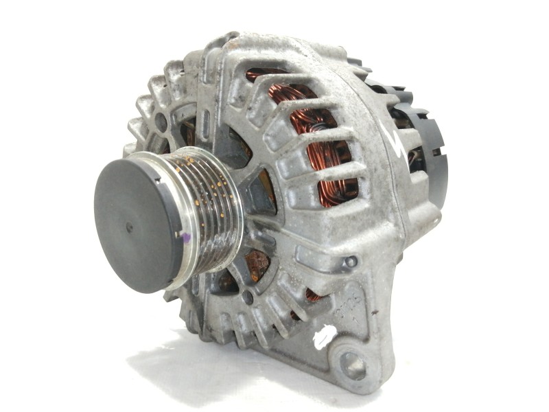 Recambio de alternador para iveco daily ka referencia OEM IAM 5801580943 5801580943 B8685801580943